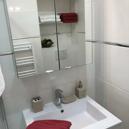 Studio Mandelieu Daire *